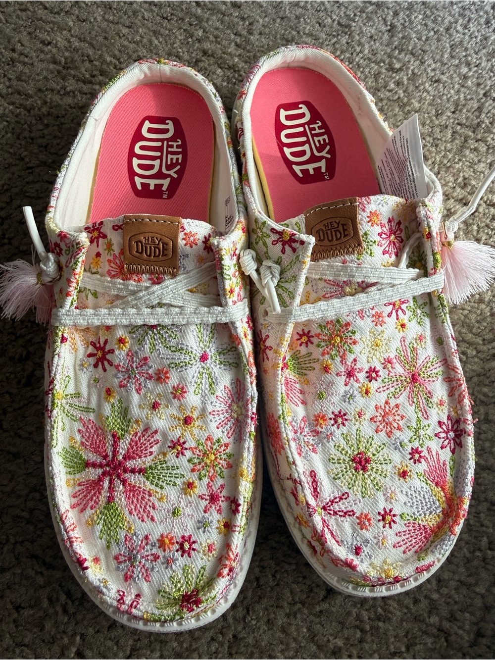 NWOT Hey Dude Wendy Slip On 🌺 - Picture 2 of 4